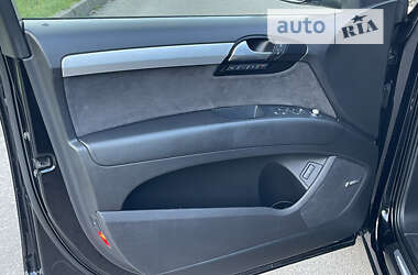 Внедорожник / Кроссовер Audi Q7 2014 в 