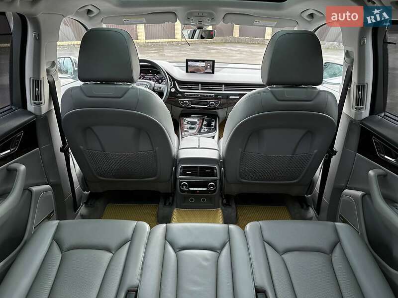 Внедорожник / Кроссовер Audi Q7 2017 в Ивано-Франковске