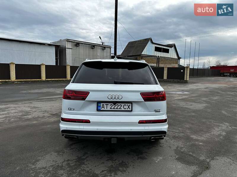 Внедорожник / Кроссовер Audi Q7 2017 в Ивано-Франковске