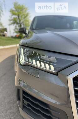 Внедорожник / Кроссовер Audi Q7 2020 в Житомире