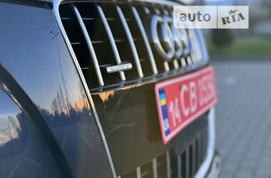 Внедорожник / Кроссовер Audi Q7 2014 в Косове