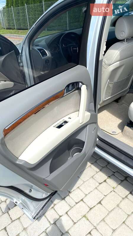 Внедорожник / Кроссовер Audi Q7 2007 в Одессе