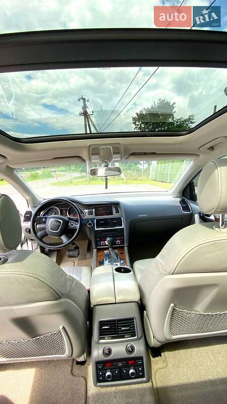 Внедорожник / Кроссовер Audi Q7 2007 в Одессе