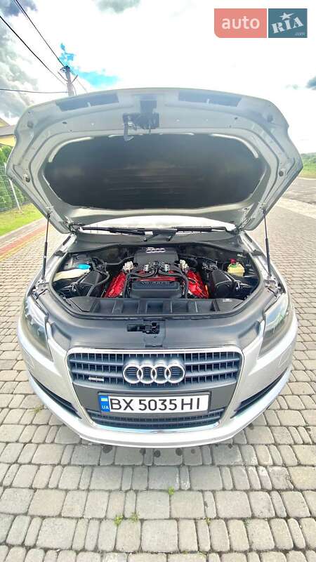 Внедорожник / Кроссовер Audi Q7 2007 в Одессе