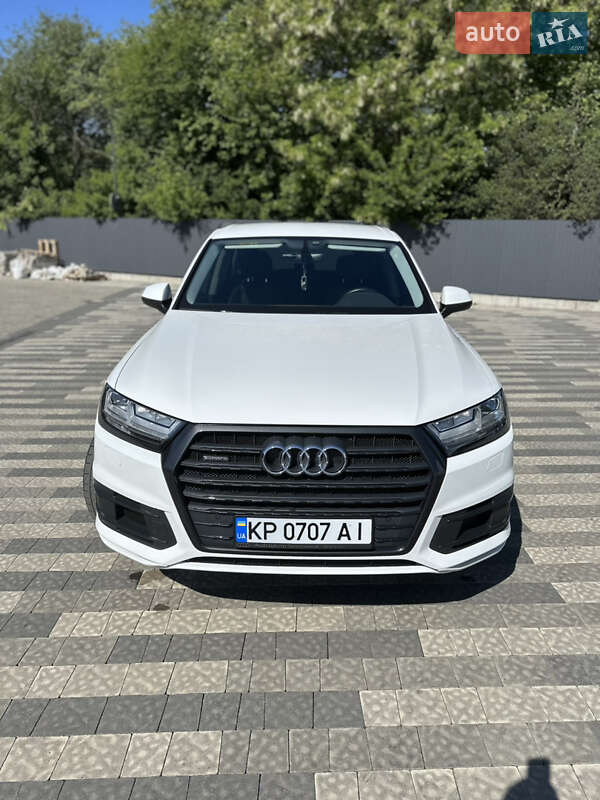 Внедорожник / Кроссовер Audi Q7 2017 в Ивано-Франковске