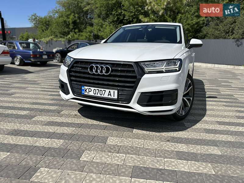 Внедорожник / Кроссовер Audi Q7 2017 в Ивано-Франковске