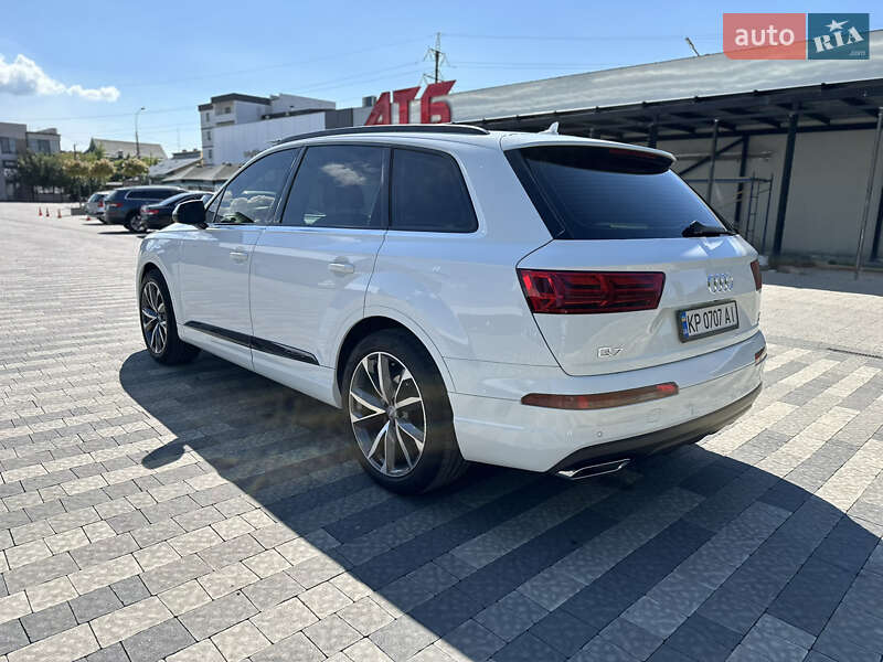 Внедорожник / Кроссовер Audi Q7 2017 в Ивано-Франковске