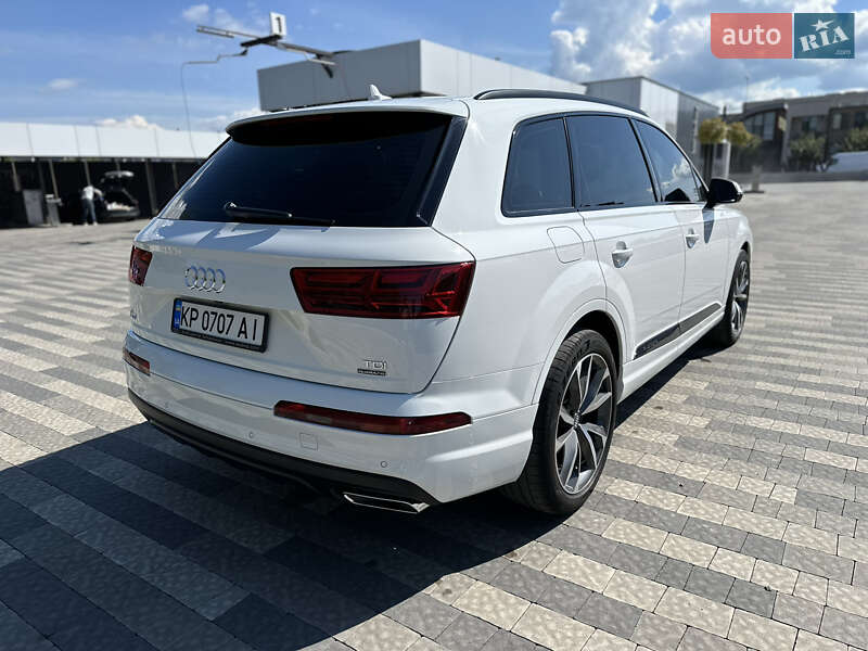 Внедорожник / Кроссовер Audi Q7 2017 в Ивано-Франковске