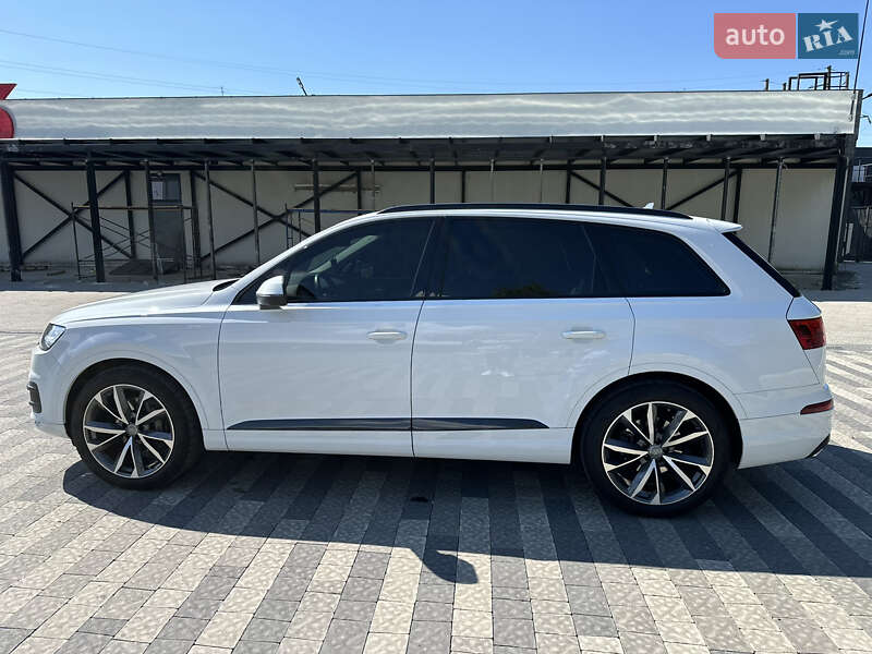 Внедорожник / Кроссовер Audi Q7 2017 в Ивано-Франковске
