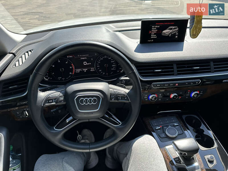 Внедорожник / Кроссовер Audi Q7 2017 в Ивано-Франковске