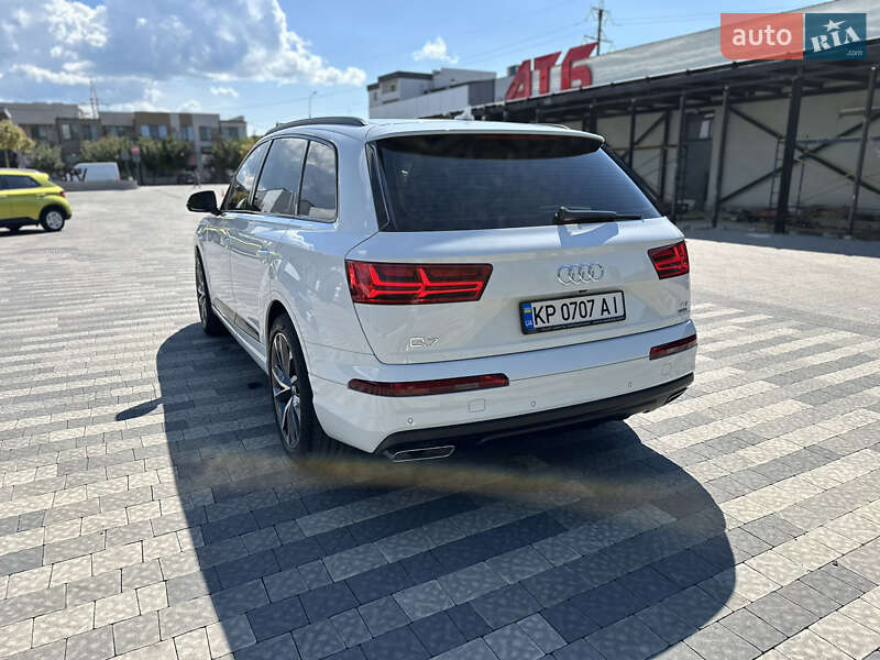 Внедорожник / Кроссовер Audi Q7 2017 в Ивано-Франковске