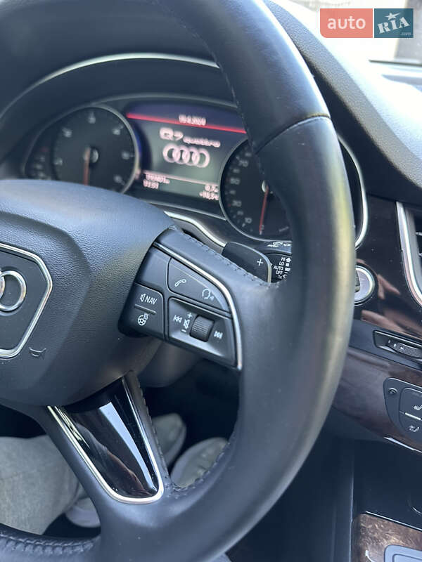 Внедорожник / Кроссовер Audi Q7 2017 в Ивано-Франковске