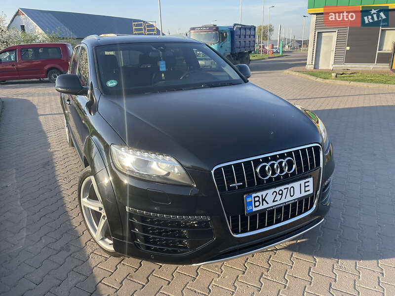 Позашляховик / Кросовер Audi Q7 2015 в Коломиї