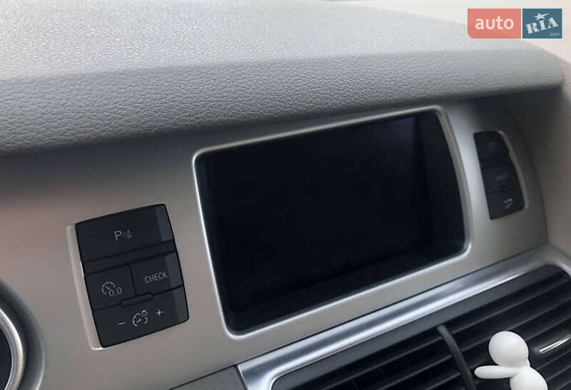 Позашляховик / Кросовер Audi Q7 2013 в Івано-Франківську