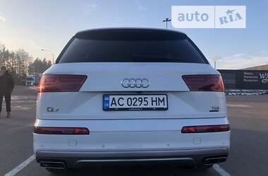 Позашляховик / Кросовер Audi Q7 2016 в Ковелі