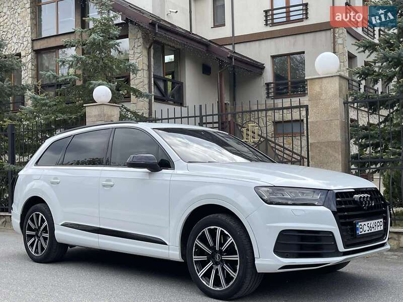 Позашляховик / Кросовер Audi Q7 2017 в Трускавці