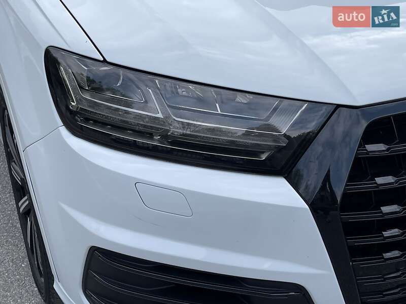 Внедорожник / Кроссовер Audi Q7 2017 в Трускавце фото 29 Внедорожник / Кроссовер Audi Q7 2017 в Трускавце