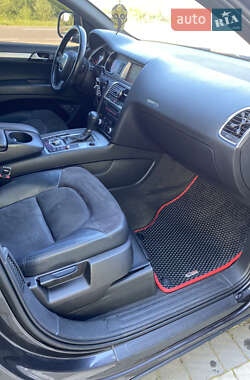 Внедорожник / Кроссовер Audi Q7 2007 в 