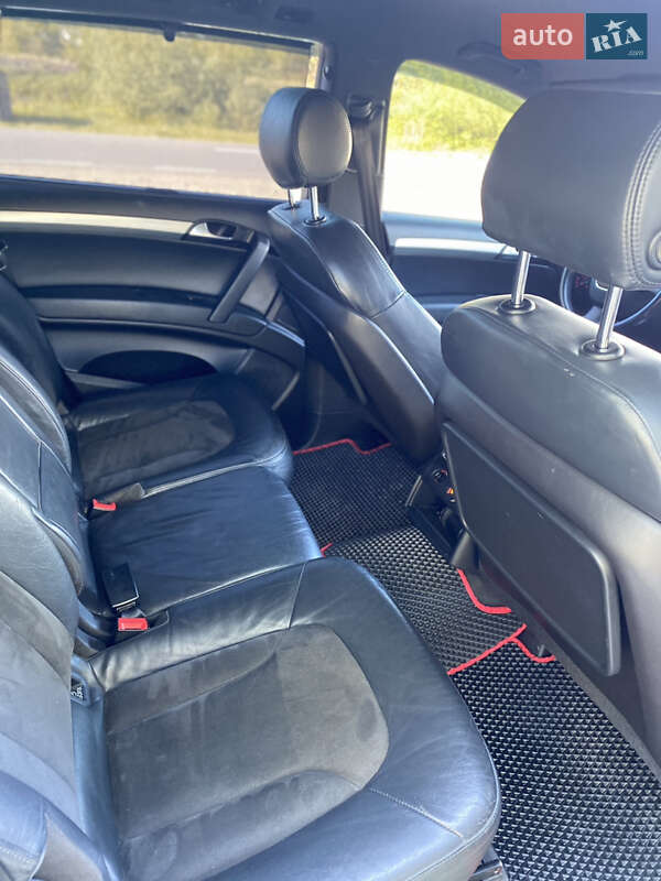 Внедорожник / Кроссовер Audi Q7 2007 в Тячеве