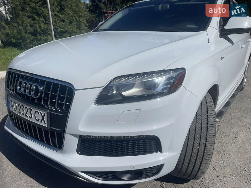 Позашляховик / Кросовер Audi Q7 2013 в Рахові
