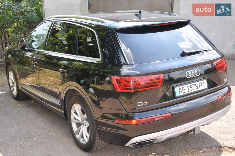 Позашляховик / Кросовер Audi Q7 2016 в Кривому Розі фото 5 Позашляховик / Кросовер Audi Q7 2016 в Кривому Розі