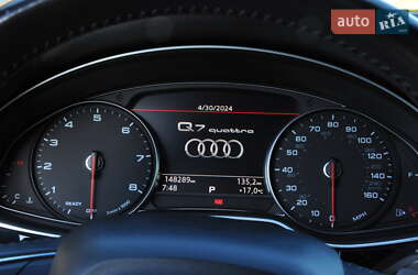 Позашляховик / Кросовер Audi Q7 2016 в 