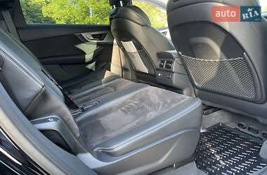 Внедорожник / Кроссовер Audi Q7 2017 в 