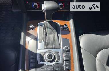 Позашляховик / Кросовер Audi Q7 2013 в Одесі