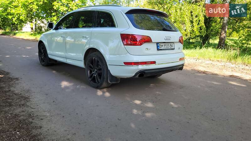Внедорожник / Кроссовер Audi Q7 2013 в Сумах