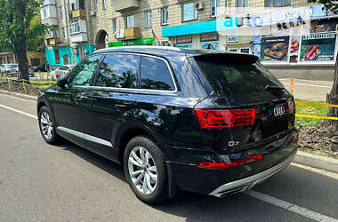 Внедорожник / Кроссовер Audi Q7 2017 в Львове