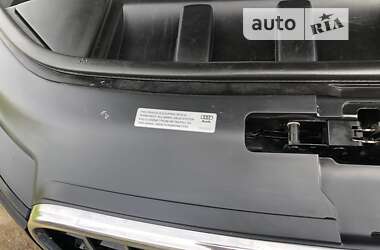 Внедорожник / Кроссовер Audi Q7 2013 в Зборове