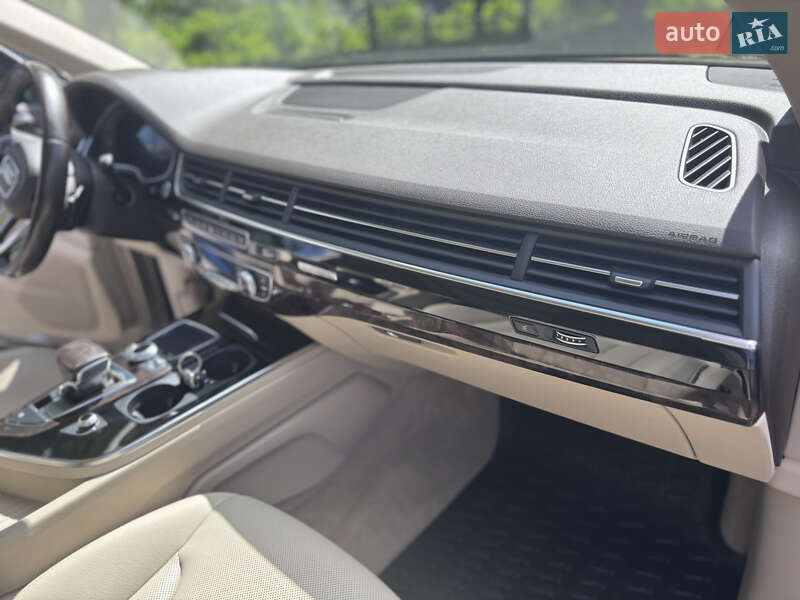 Внедорожник / Кроссовер Audi Q7 2017 в Кривом Роге фото 19 Внедорожник / Кроссовер Audi Q7 2017 в Кривом Роге