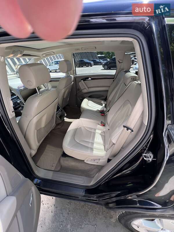 Внедорожник / Кроссовер Audi Q7 2011 в Киеве