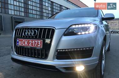 Позашляховик / Кросовер Audi Q7 2011 в Луцьку