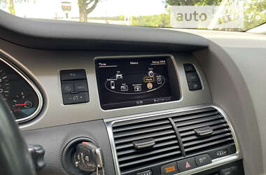 Позашляховик / Кросовер Audi Q7 2013 в Звягелі