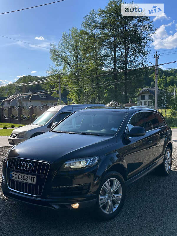 Внедорожник / Кроссовер Audi Q7 2011 в Тячеве