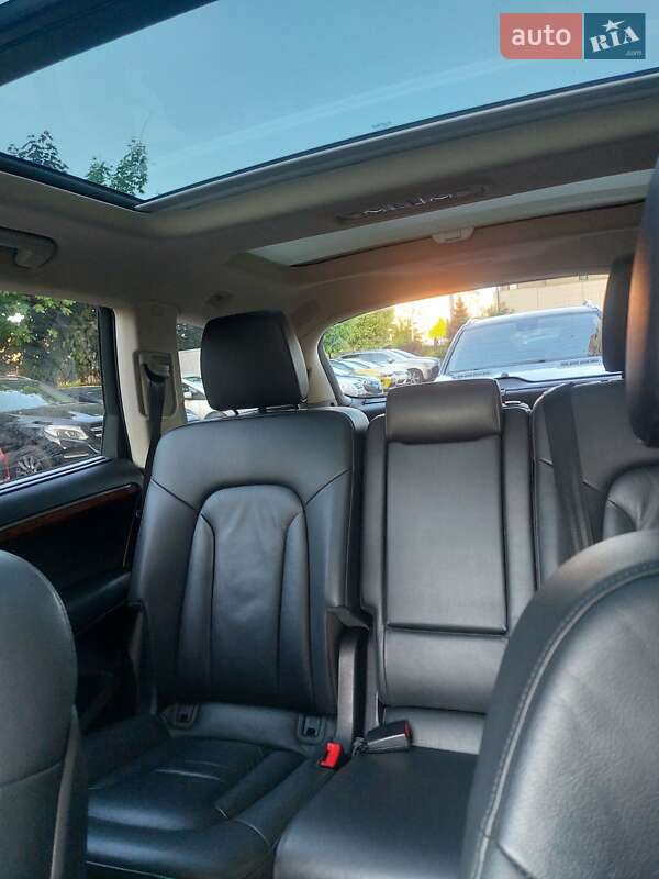 Позашляховик / Кросовер Audi Q7 2014 в Києві