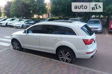 Внедорожник / Кроссовер Audi Q7 2014 в Киеве