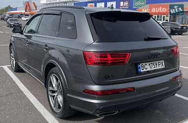 Внедорожник / Кроссовер Audi Q7 2018 в 
