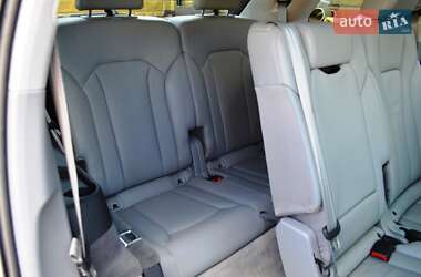 Внедорожник / Кроссовер Audi Q7 2016 в Одессе