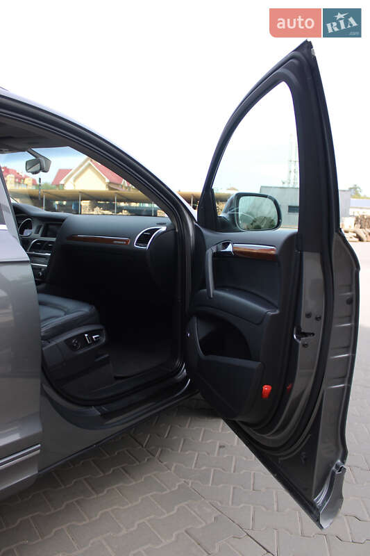 Внедорожник / Кроссовер Audi Q7 2015 в Мукачево фото 24 Внедорожник / Кроссовер Audi Q7 2015 в Мукачево