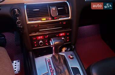 Внедорожник / Кроссовер Audi Q7 2015 в Чорткове