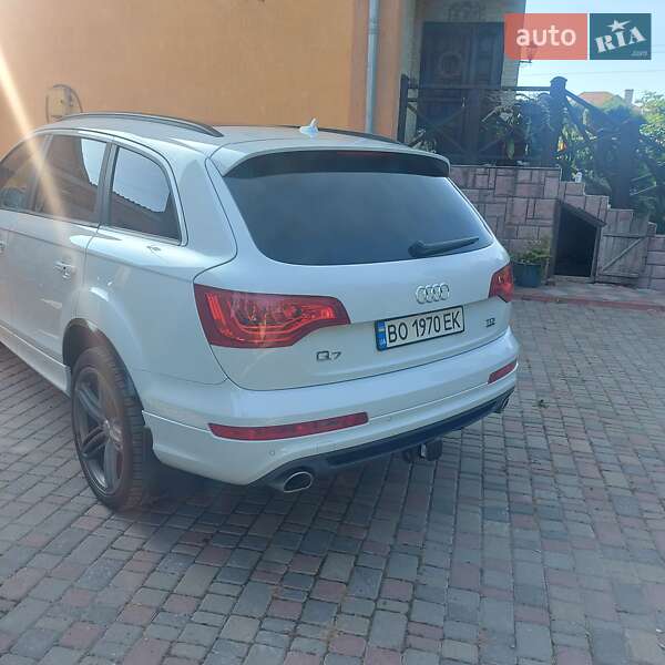 Внедорожник / Кроссовер Audi Q7 2015 в Чорткове