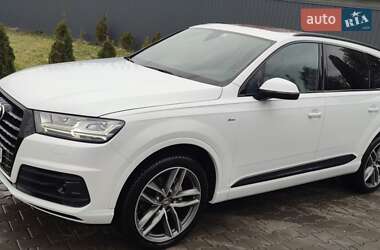 Внедорожник / Кроссовер Audi Q7 2016 в Черновцах