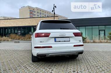 Внедорожник / Кроссовер Audi Q7 2018 в Хмельницком