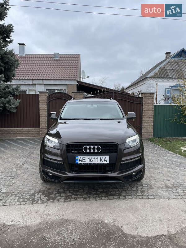 Внедорожник / Кроссовер Audi Q7 2011 в Днепре