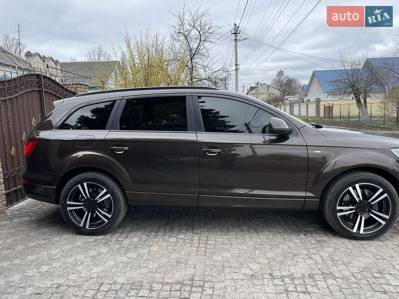 Внедорожник / Кроссовер Audi Q7 2011 в Днепре