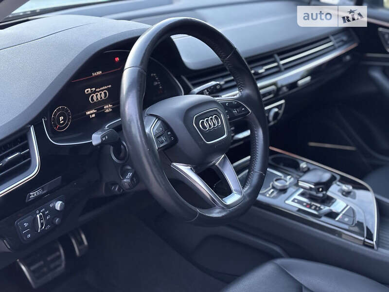 Внедорожник / Кроссовер Audi Q7 2016 в Фастове