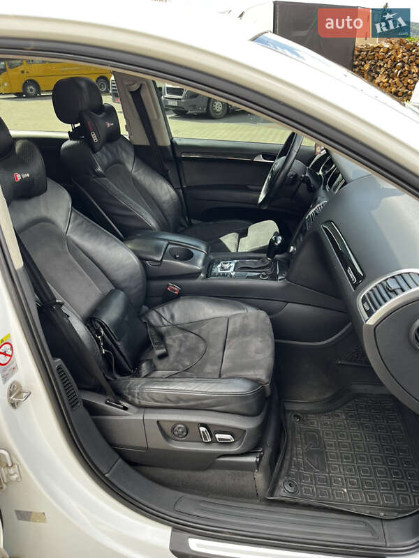 Позашляховик / Кросовер Audi Q7 2010 в Мукачевому