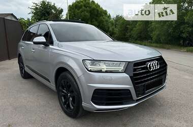 Позашляховик / Кросовер Audi Q7 2018 в Дніпрі